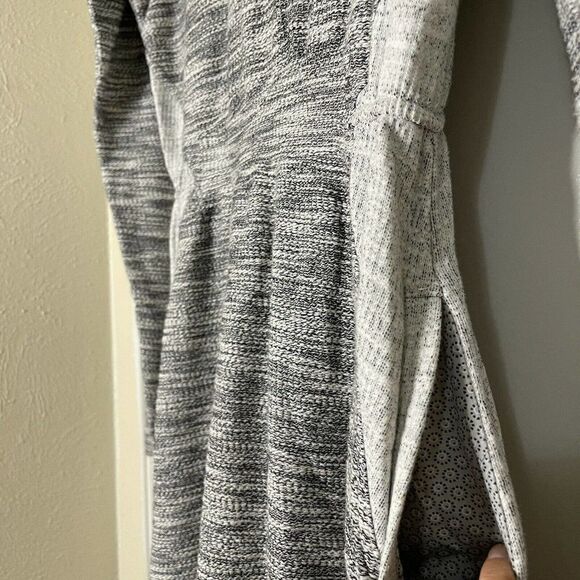 anthropologie saturday sunday gray long sleeve sweater dress with pockets size S - Picture 2 of 9
